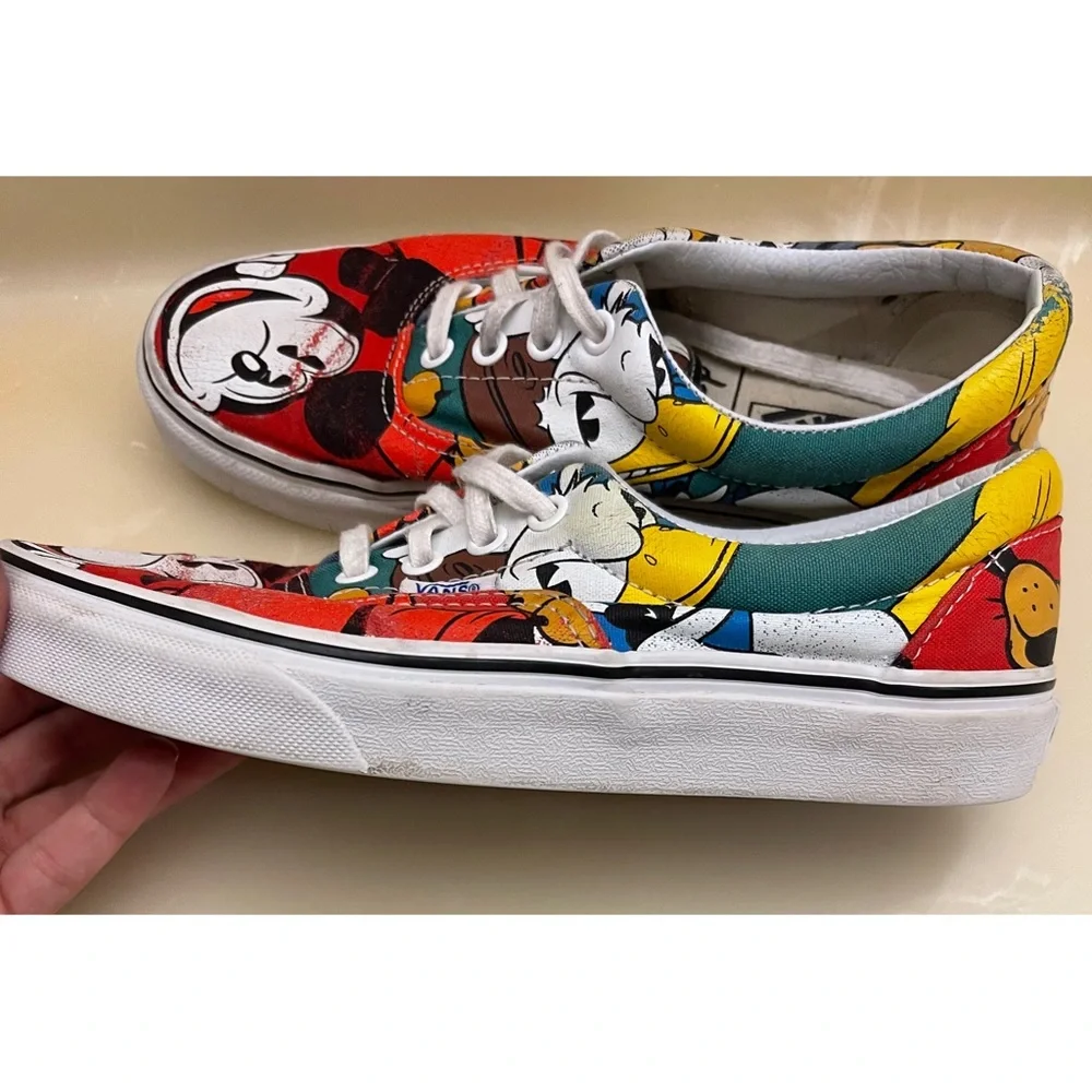 Vans “Young At Heart”Disney Collection Sneakers Womens 7 - Picture 4 of 7